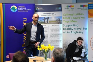 Dafydd Gwynne, Prif Swyddog  Iechyd Cyhoeddus – BIPBC